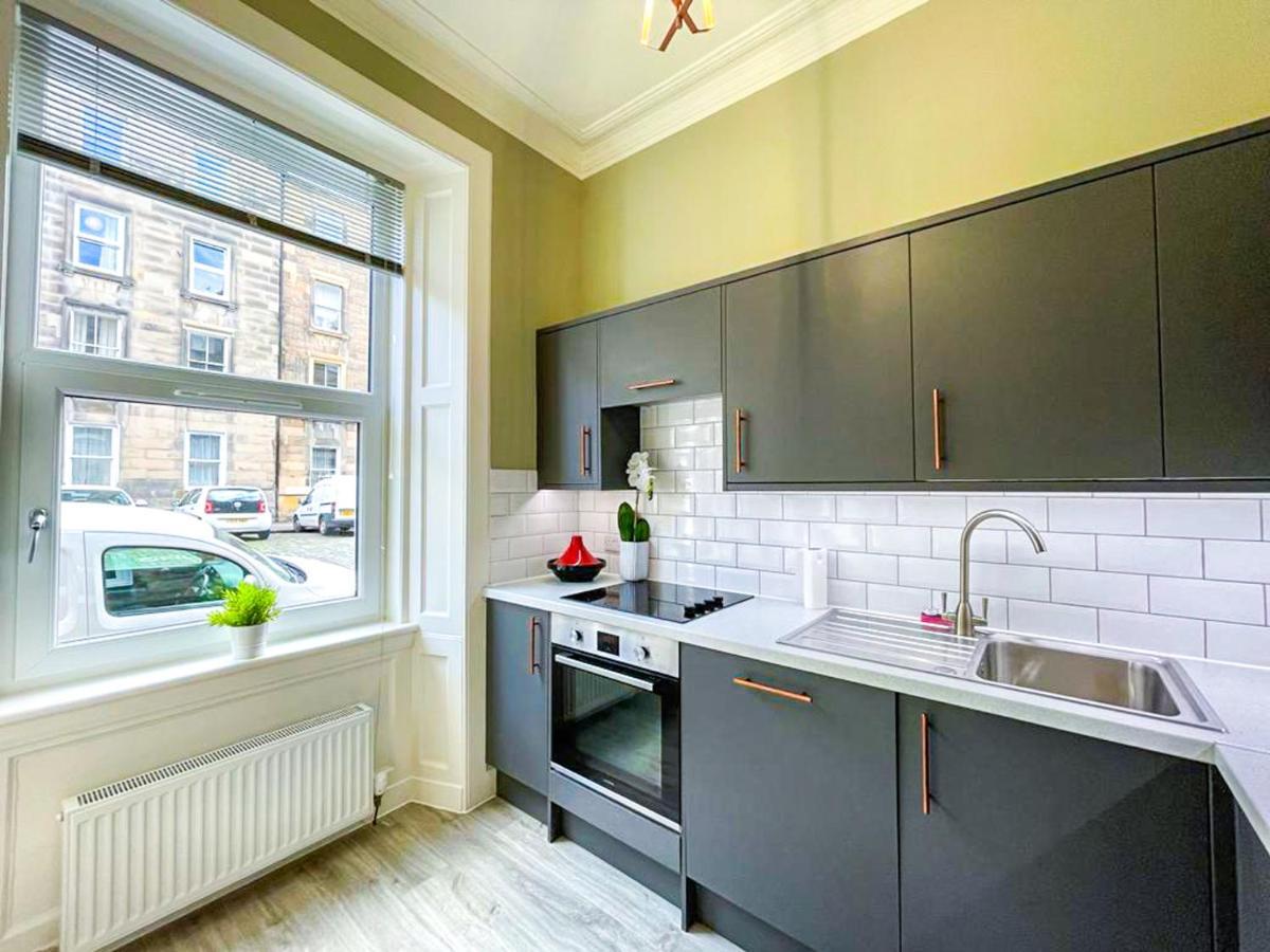 Desirable 2 Bed Apt Near Edinburgh Castle Dış mekan fotoğraf