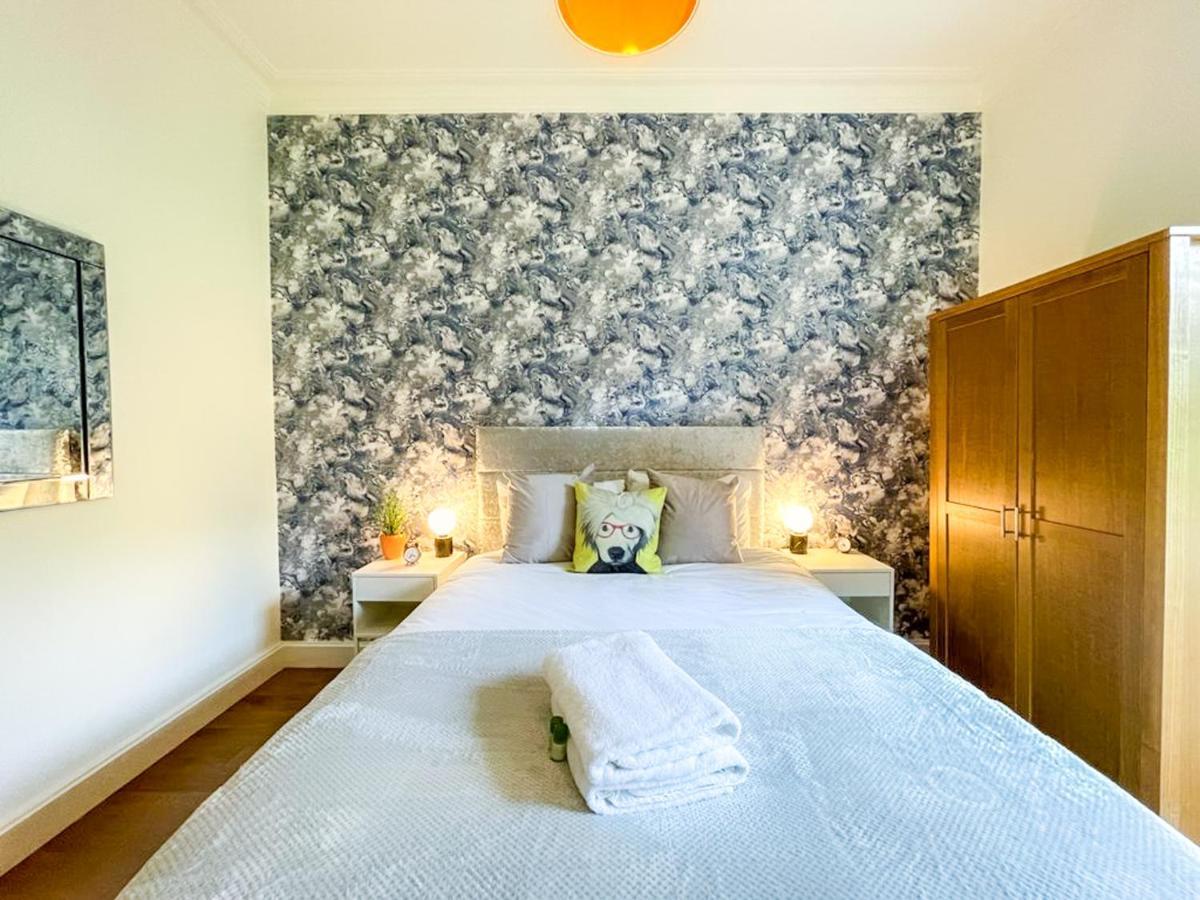 Desirable 2 Bed Apt Near Edinburgh Castle Dış mekan fotoğraf