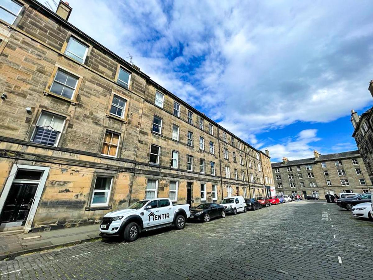 Desirable 2 Bed Apt Near Edinburgh Castle Dış mekan fotoğraf